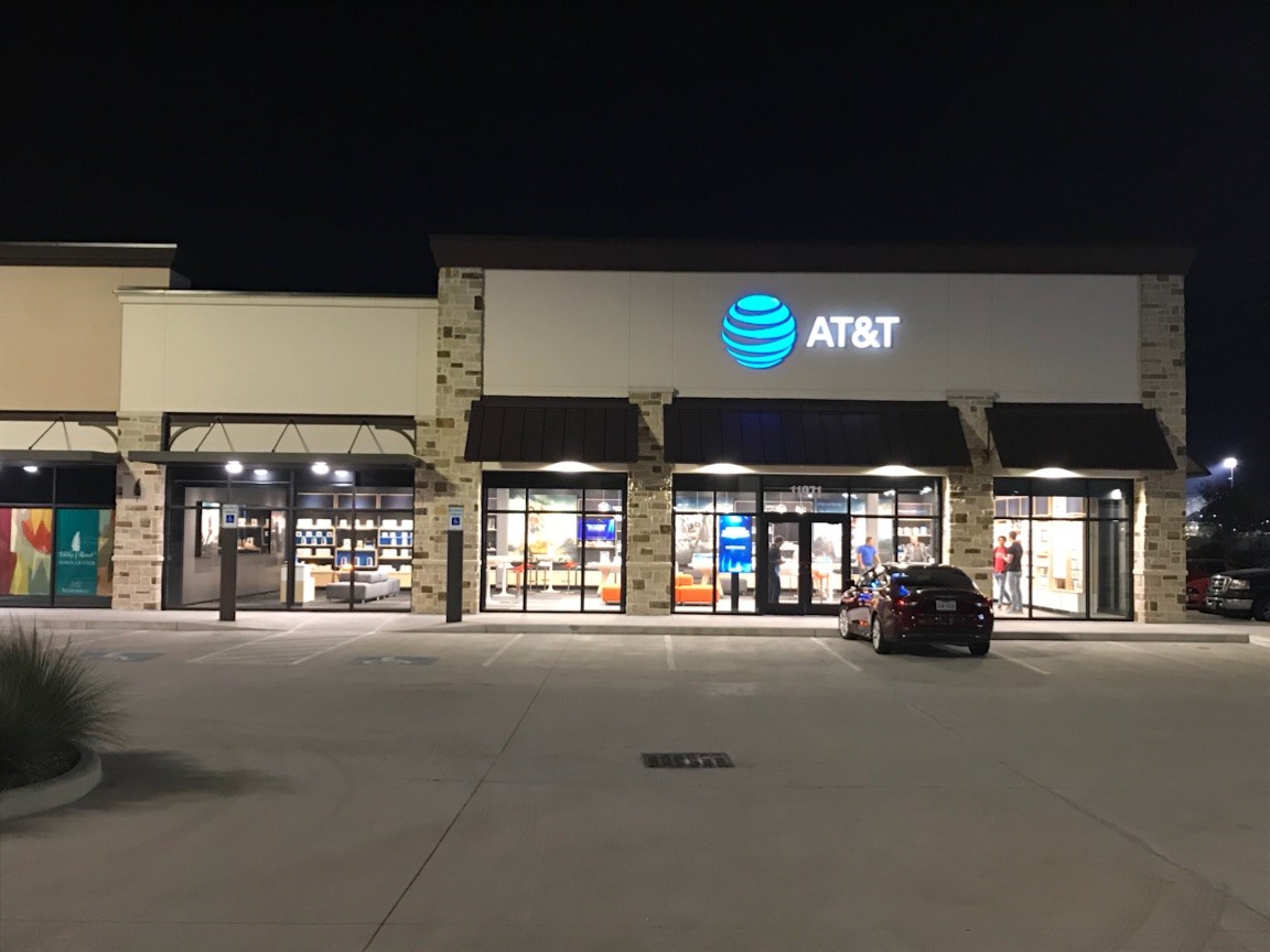 AT&T in Valley Ranch Town Center